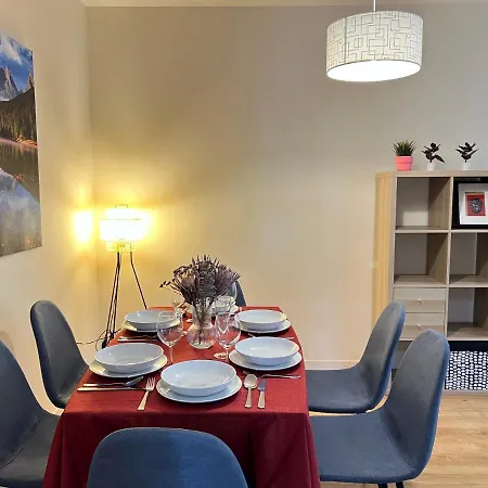Costa Del Sol In Myramar Apartment